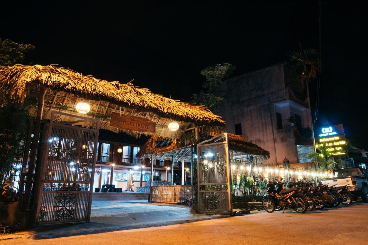 Odyssey Hostel, Tours & Motorbikes Rental Ha Giang Exterior photo